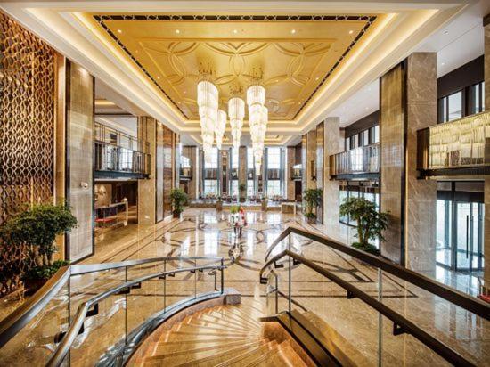 Grand New Century Hotel Haining Zhejiang Exterior photo